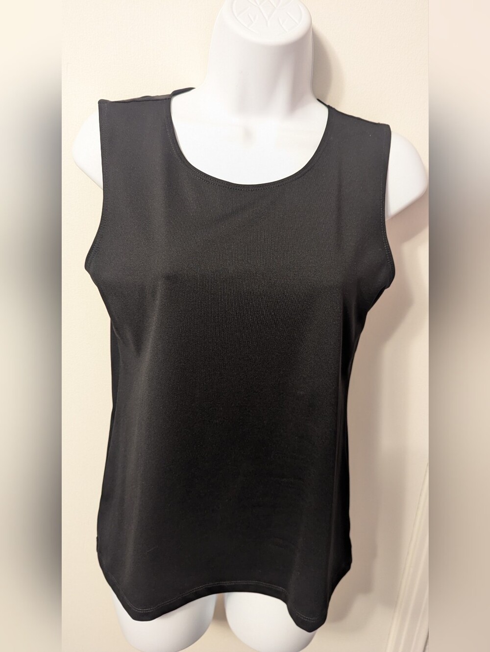 Chico's Tank Top camisole Black Pullover Stretch women's Size Medium NWT